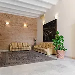 Ad Hoc Parque Hotel