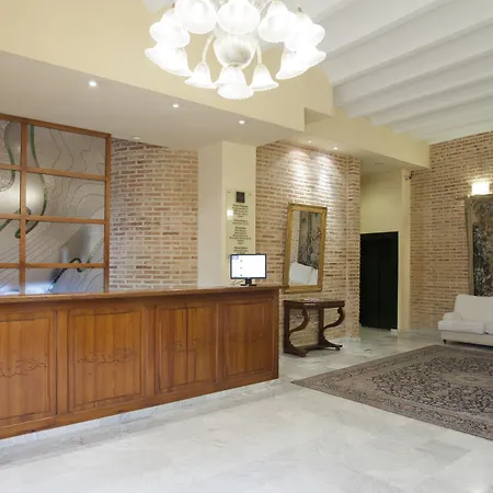 Ad Hoc Parque Hotel 4*