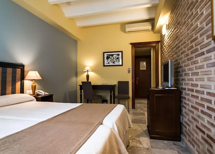 Hotel Ad Hoc Parque Bétera
